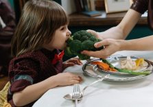 Tips para que los niños disfruten comiendo sano